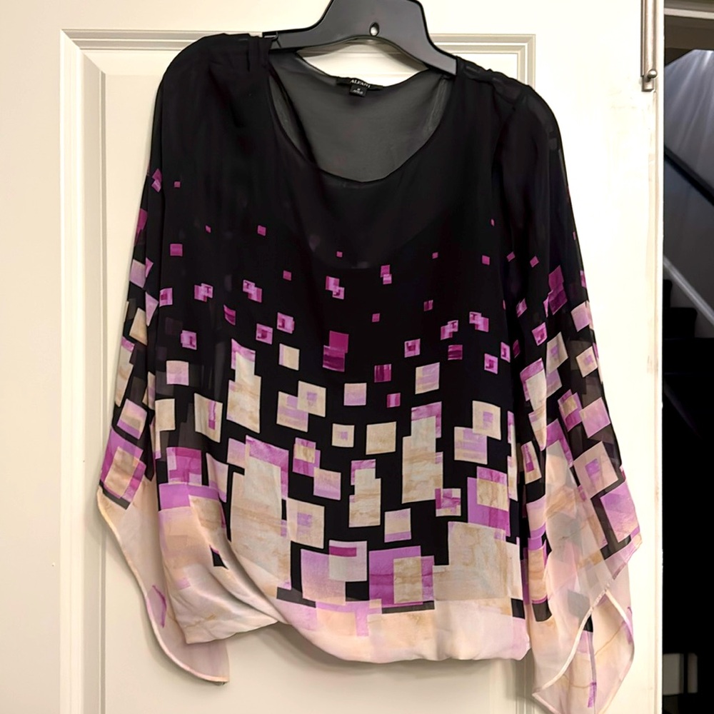 NWT Alfani blouse with attached camisole tank M